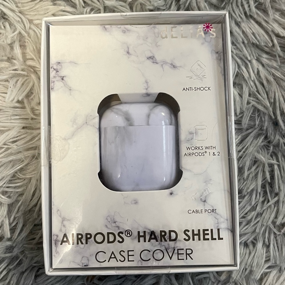 Delia Hard Airpod Case